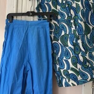Vintage 60s/70s 2 piece women’s top and shorts set